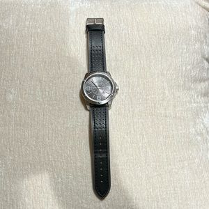 Kenneth Cole Men’s watch